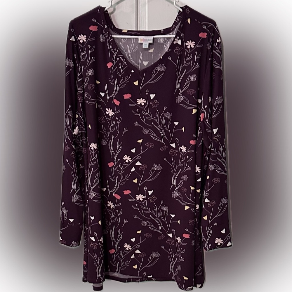 Plum LuLaRoe Elizabeth Tunic
